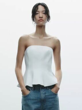NWT Zara Bandeau Peplum Top - White
Small S